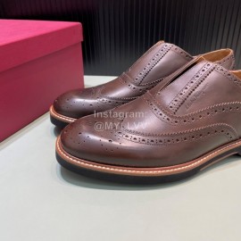 Ferragamo Vintage Calf Brock Carved Casual Shoes For Men Brown