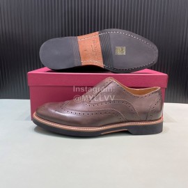 Ferragamo Vintage Calf Brock Carved Casual Shoes For Men Brown