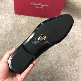 Ferragamo New Leather Gancini Buckle Business Shoes For Men Black