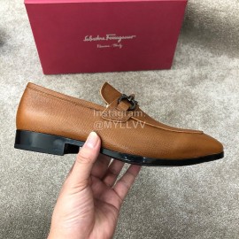 Ferragamo New Leather Gancini Buckle Business Shoes For Men Brown