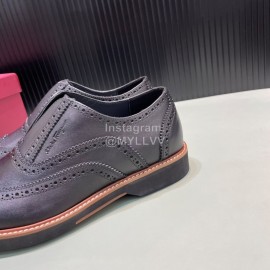 Ferragamo Vintage Calf Brock Carved Casual Shoes For Men Black