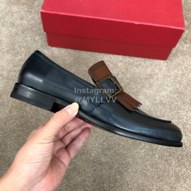 Ferragamo Calf Leather Metal Buckle Casual Shoes For Men
