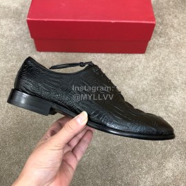 Ferragamo Calf Leather Lace Up Casual Shoes For Men Black