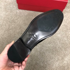 Ferragamo Calf Leather Lace Up Casual Shoes For Men Black