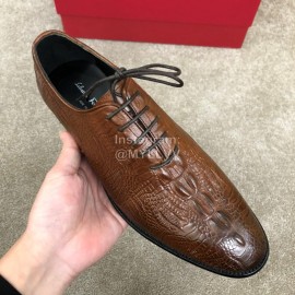 Ferragamo Calf Leather Lace Up Casual Shoes For Men Brown