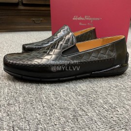 Ferragamo Plaid Calf Leather Casual Shoes For Men Black