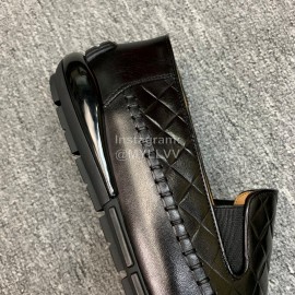 Ferragamo Plaid Calf Leather Casual Shoes For Men Black