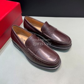 Ferragamo New Calf Leather Casual Shoes For Men Brown