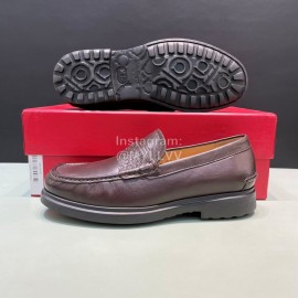 Ferragamo New Calf Leather Casual Shoes For Men Brown