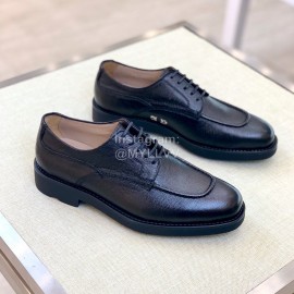 Ferragamo Calf Leather Business Shoes For Men Black