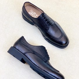 Ferragamo Calf Leather Business Shoes For Men Black