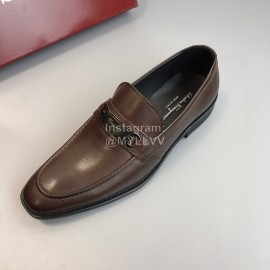 Ferragamo Classic Calf Leather Business Shoes For Men Coffee