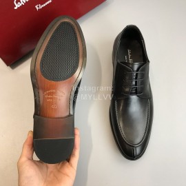 Ferragamo Soft Calf Leather Business Shoes For Men Black