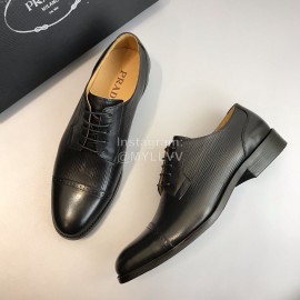 Ferragamo Soft Calf Leather Lace Up Business Shoes For Men 