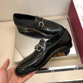 Ferragamo Black Calf Leather Gancini Buckle Shoes For Men 