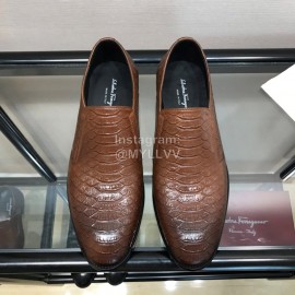 Ferragamo Fashion Calf Leather Casual Business Shoes For Men Coffee