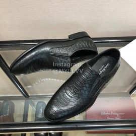 Ferragamo Fashion Calf Leather Casual Business Shoes For Men Black