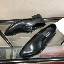 Ferragamo Fashion Calf Leather Casual Business Shoes Black For Men 