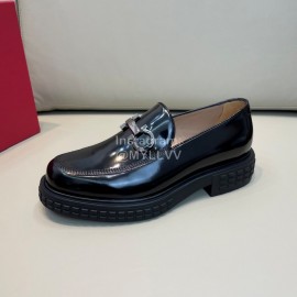 Ferragamo Calf Leather Gancini Buckle Business Shoes For Men Black