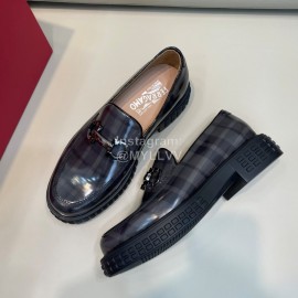 Ferragamo Calf Leather Gancini Buckle Business Shoes For Men Navy