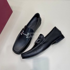 Ferragamo Cowhide Gancini Buckle Shoes For Men 