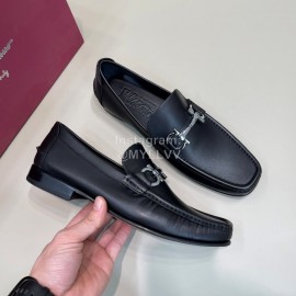 Ferragamo Cowhide Gancini Buckle Shoes For Men 