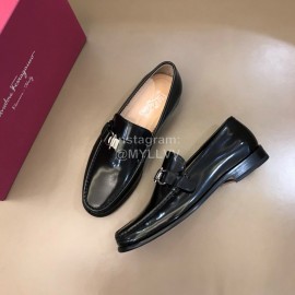 Ferragamo Calf Leather Business Shoes Black For Men 
