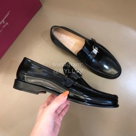 Ferragamo Calf Leather Business Shoes Black For Men 