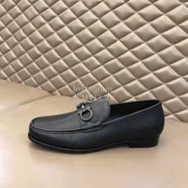 Ferragamo Calf Leather Gancini Buckle Shoes For Men Black