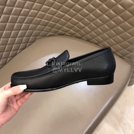 Ferragamo Calf Leather Gancini Buckle Shoes For Men Black