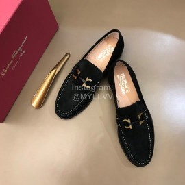 Ferragamo Black Calf Leather Gancini Buckle Shoes For Men 