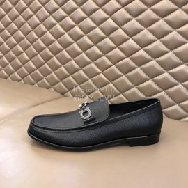 Ferragamo Calf Leather Gancini Buckle Black Shoes For Men