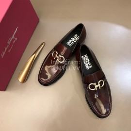 Ferragamo Calf Leather Gancini Buckle Shoes For Men Wine Red