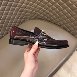 Ferragamo Calf Leather Gancini Buckle Shoes For Men Wine Red