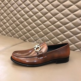 Ferragamo Calf Leather Gancini Buckle Shoes For Men Brown