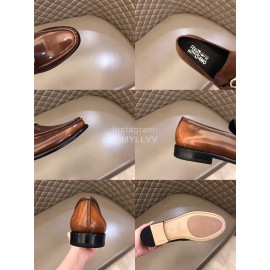 Ferragamo Calf Leather Gancini Buckle Shoes For Men Brown