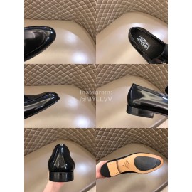 Ferragamo Leather Gancini Buckle Shoes For Men Black