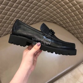 Ferragamo Black Cowhide Gancini Buckle Shoes For Men 