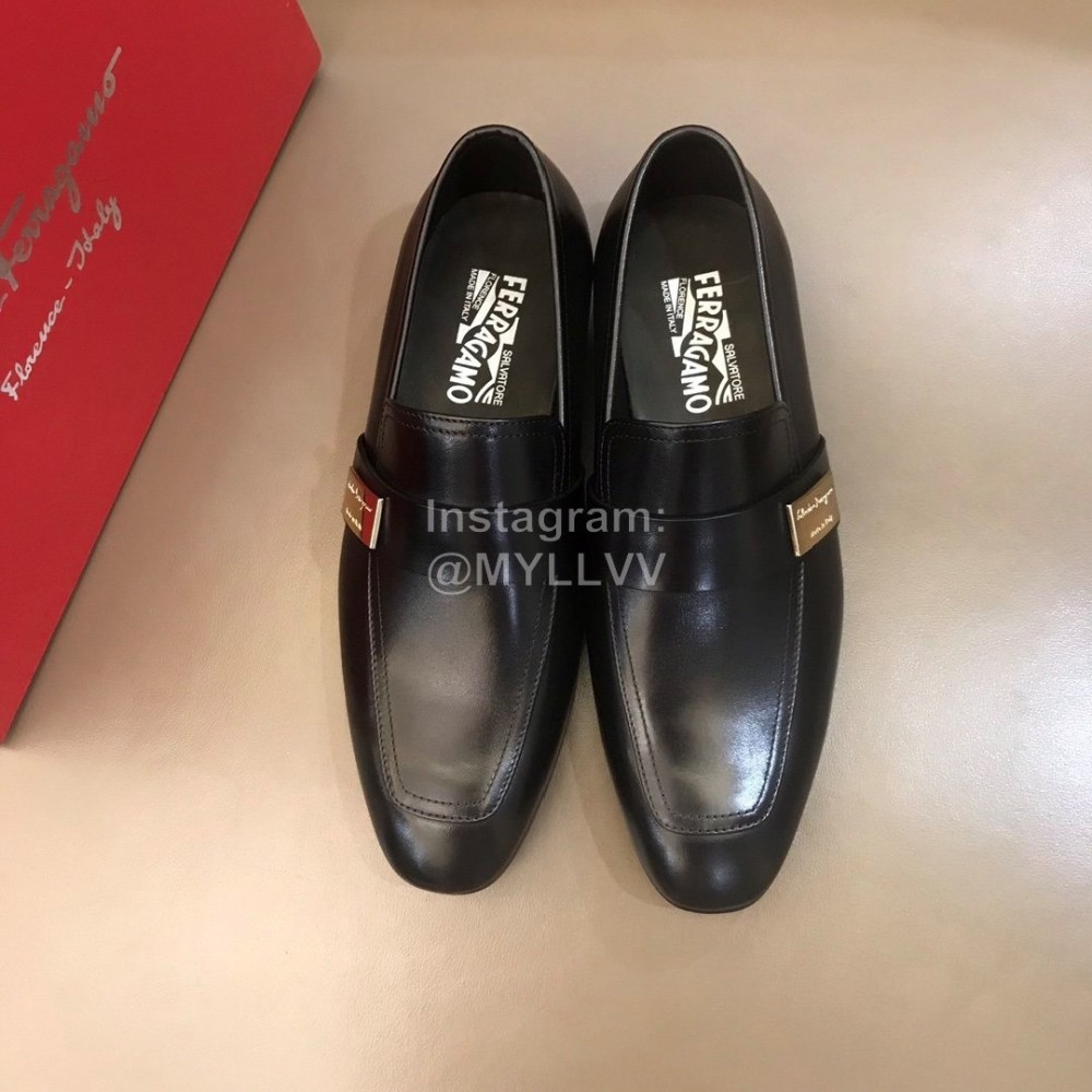 Ferragamo Vintage Leather Casual Shoes For Men Black 