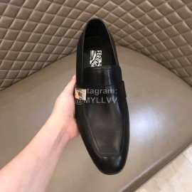 Ferragamo Vintage Leather Casual Shoes For Men Black 