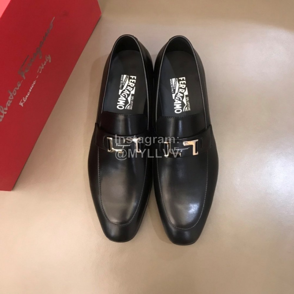 Ferragamo Classic Leather Casual Shoes For Men Black 