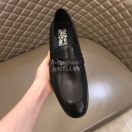 Ferragamo Classic Leather Business Shoes For Men Black