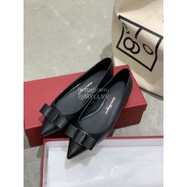 Salvatore Ferragamo Fashion Bow Pointed Shoes For Women Black