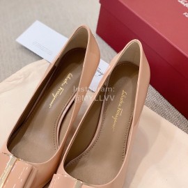 Salvatore Ferragamo Fashion Patent Leather Bow Pointed High Heels For Women Pink