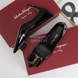 Salvatore Ferragamo Fashion Patent Leather Bow Pointed High Heels For Women Black