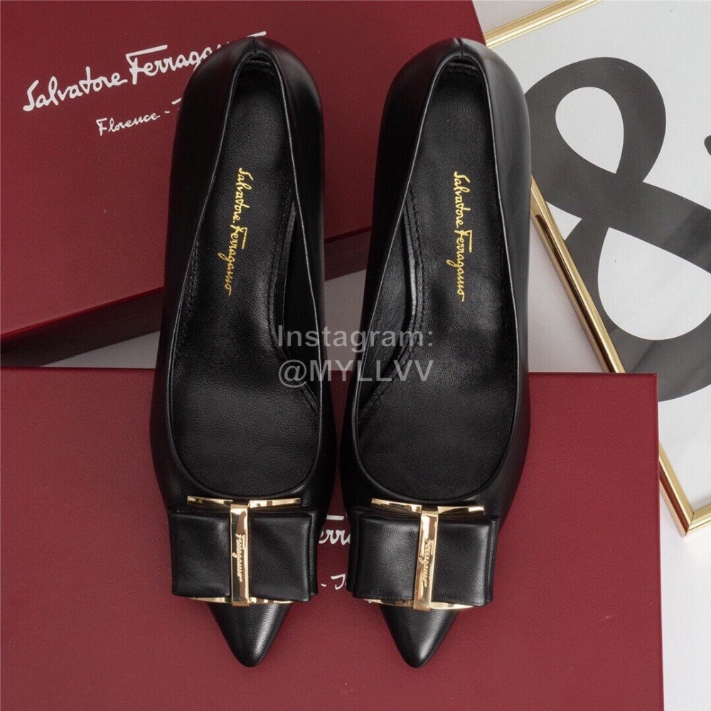 Salvatore Ferragamo Fashion Leather Bow Pointed High Heels For Women Black