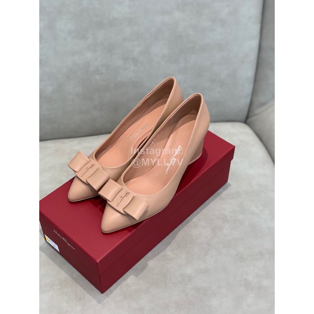 Salvatore Ferragamo Fashion Leather Bow Pointed Thick High Heels For Women Pink