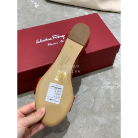 Salvatore Ferragamo New Patent Leather Bow Sandals For Women Red