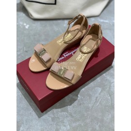Salvatore Ferragamo New Patent Leather Bow Sandals For Women Khaki