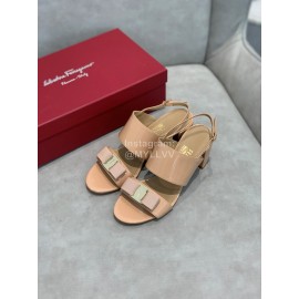 Salvatore Ferragamo Soft Patent Leather Bow Sandals For Women Khaki